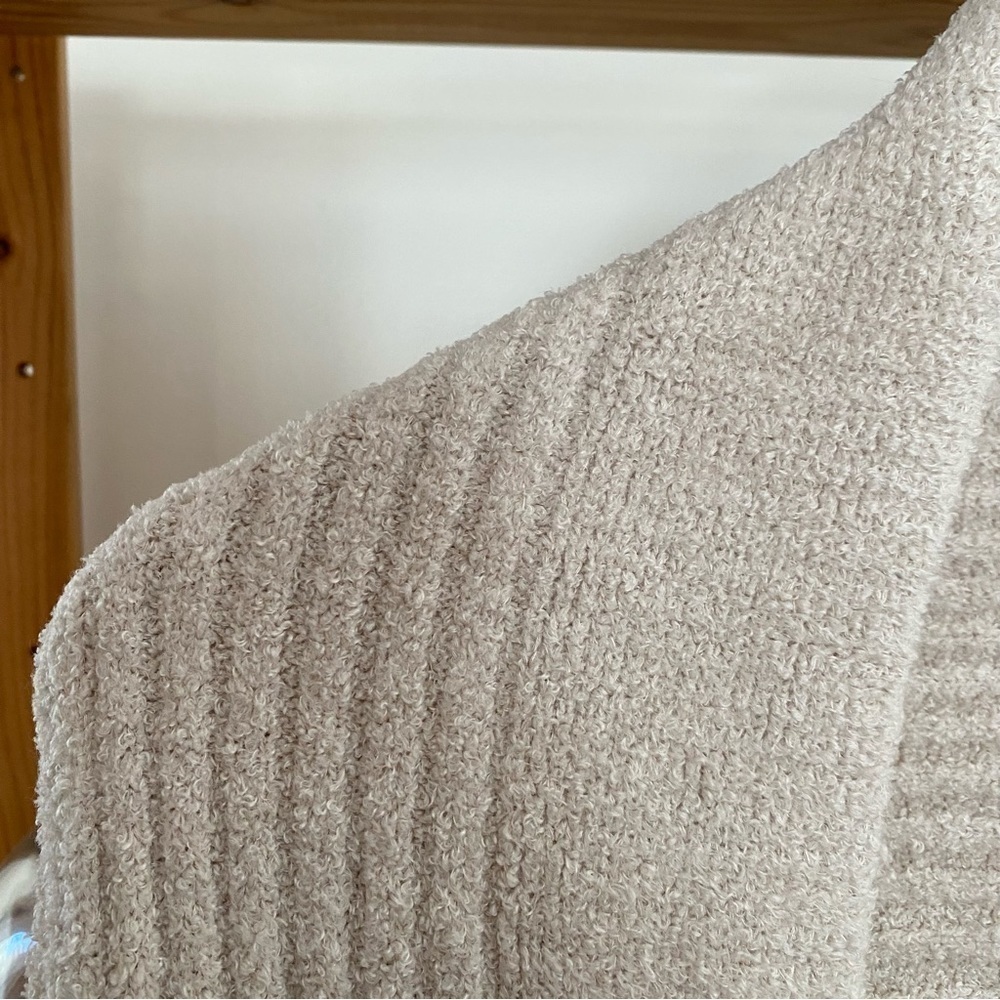 Barefoot Dreams Beige CozyChic Lite Weekend Sweater Wrap - Picture 7 of 12